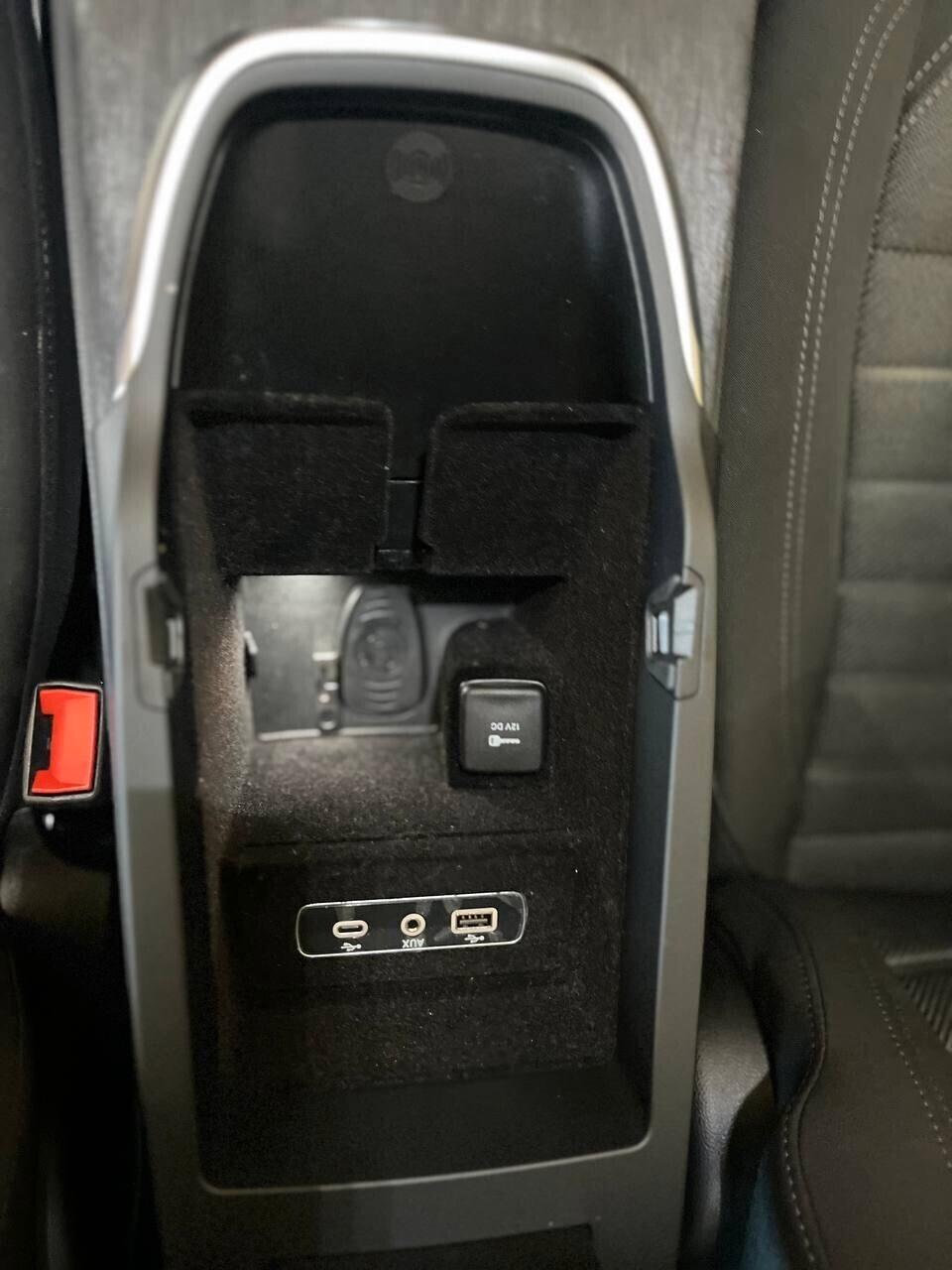 Alfa Romeo Stelvio 2.2 Turbodiesel 160 CV AT8 RWD Business