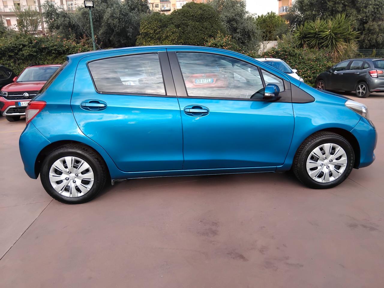 TOYOTA YARIS 1.0 51KW SENZA UN GRAFFIO E GARANTITA