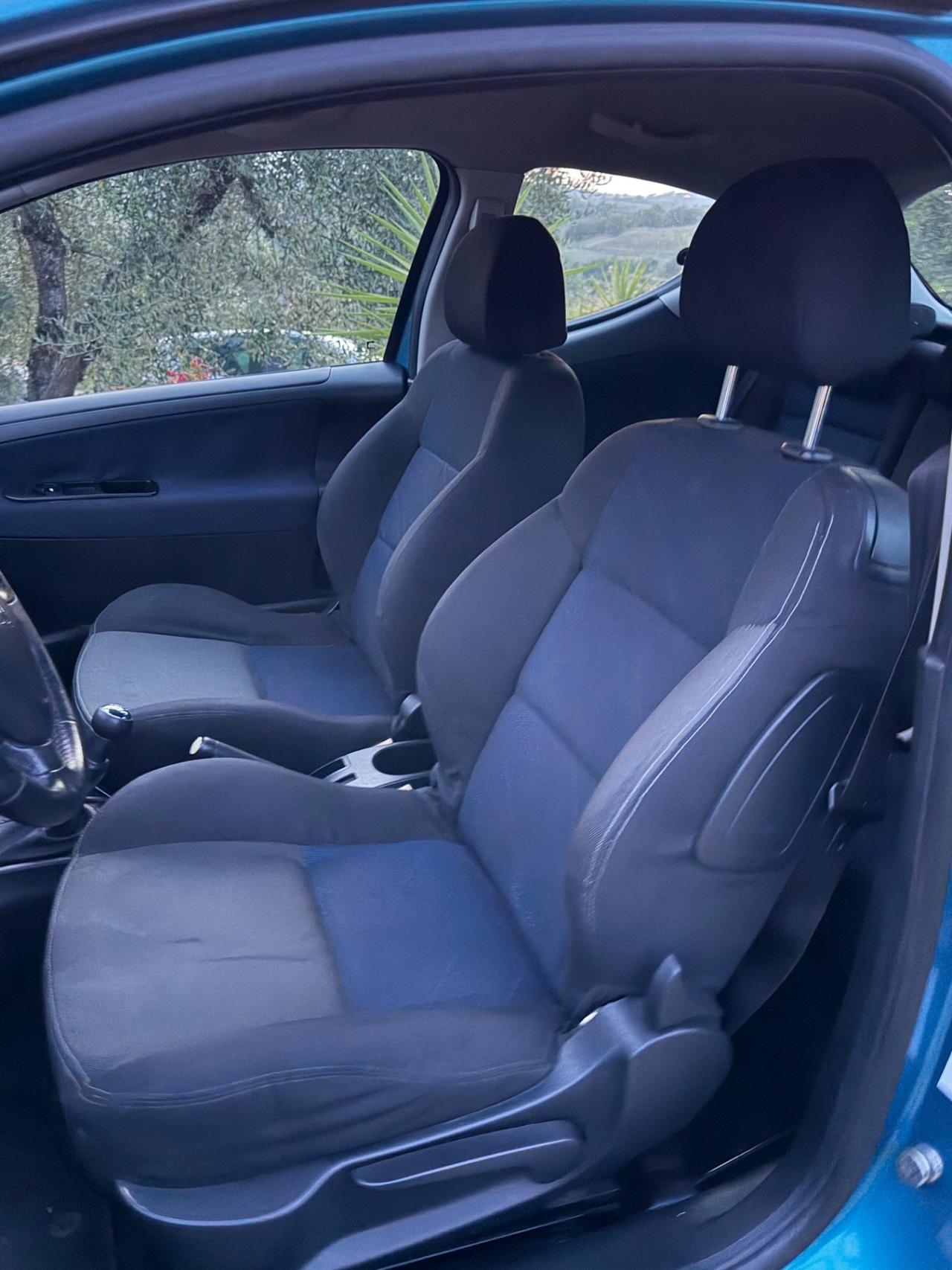 Peugeot 207 1.6 HDi 90CV 5p. XS