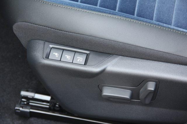 LANCIA Ypsilon 51kWh Edizione Cassina NUOVO