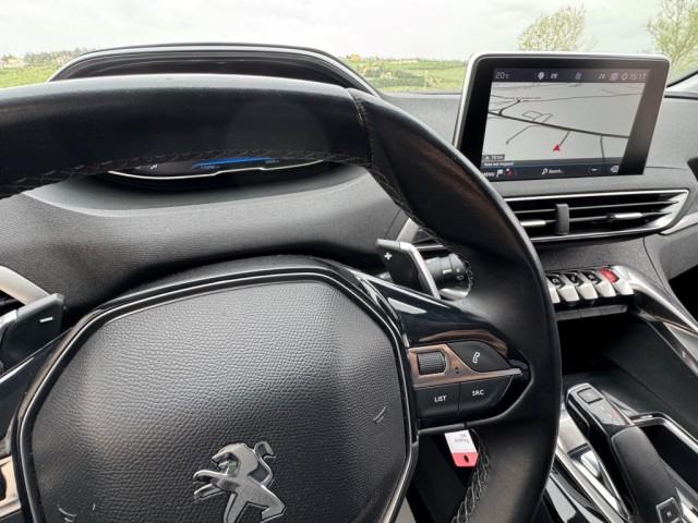 Peugeot 3008 1.5 bluehdi Allure s&s 130cv eat8