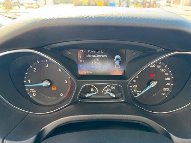 Ford Focus 1.5 TDCi 120 CV Titanium Navi-Tel-Wifi