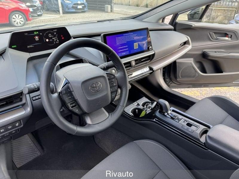 Toyota Prius 2.0 Plug-in Hybrid Lounge
