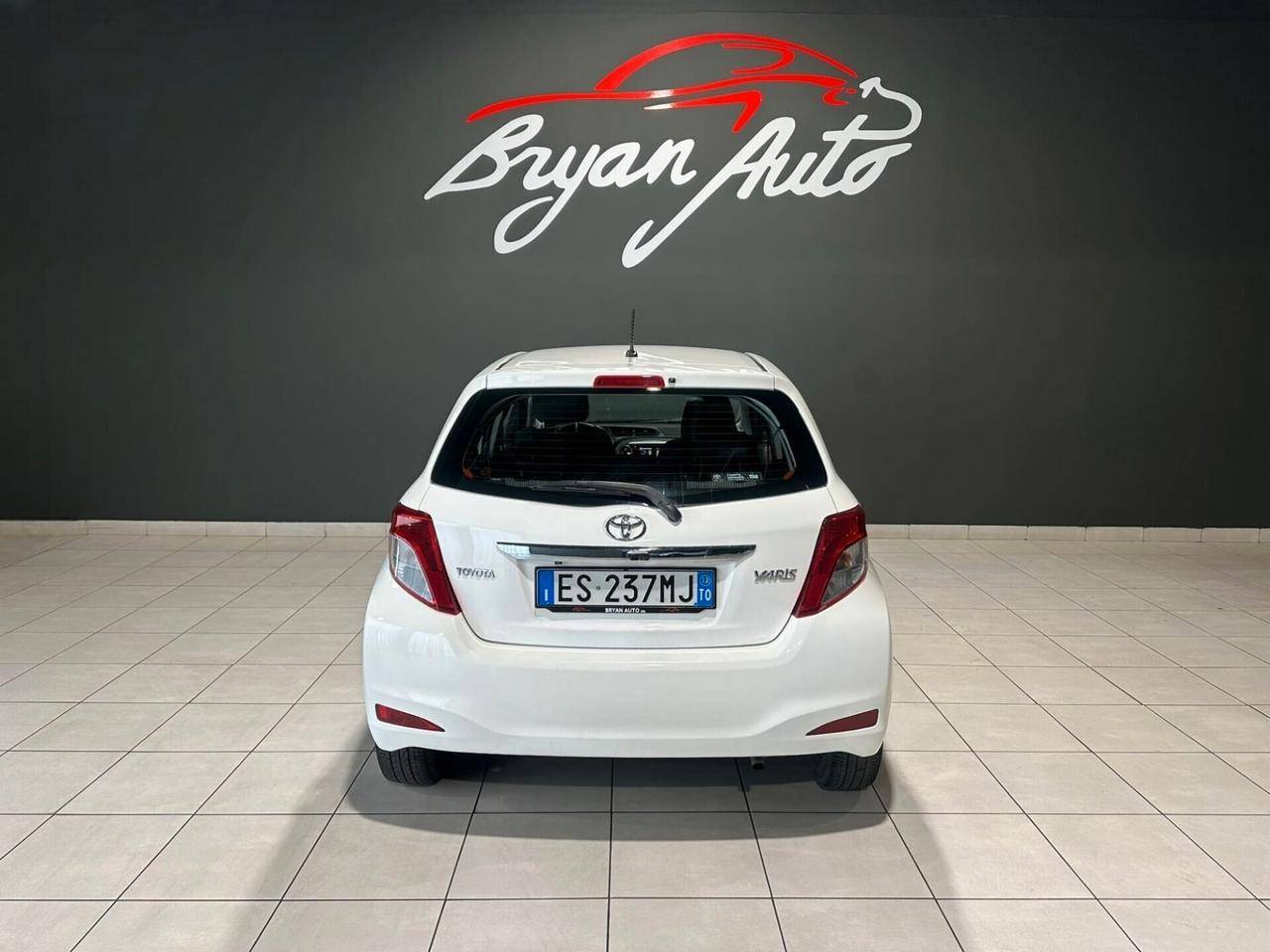 Toyota Yaris 1.0 5 porte Lounge