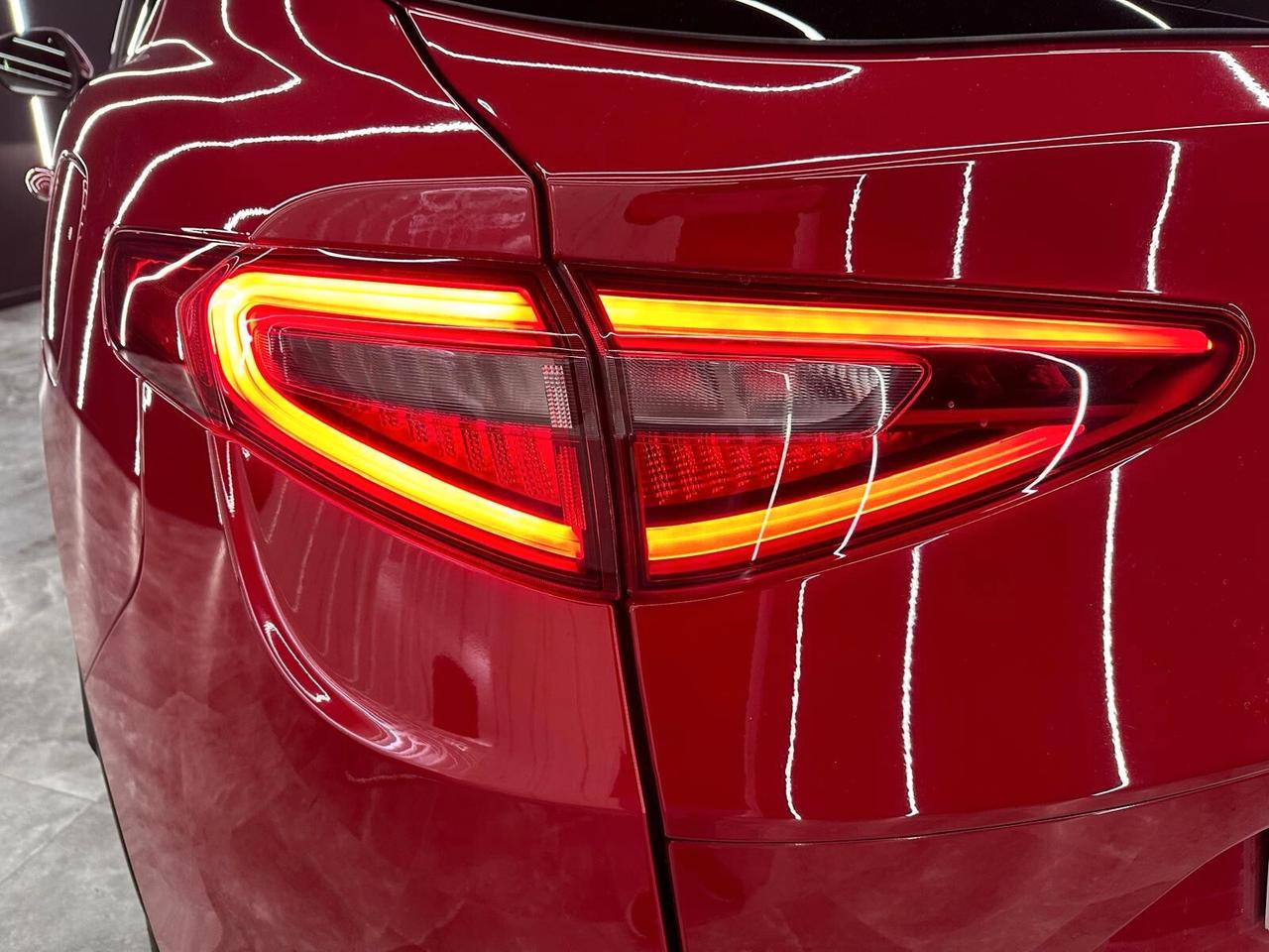 Alfa Romeo Stelvio 2.2 Turbodiesel 190 CV AT8 RWD Executive