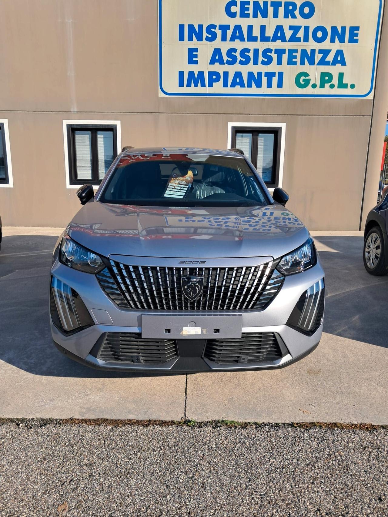 Peugeot 2008 PureTech 100 S&S Allure KM0