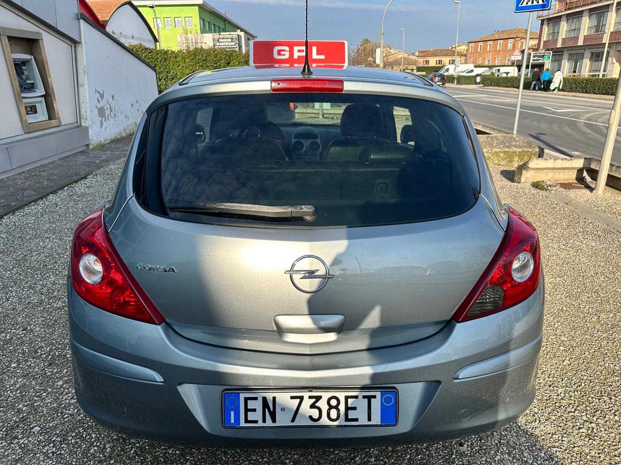 Opel Corsa 1.2 85CV 3 porte GPL-TECH One
