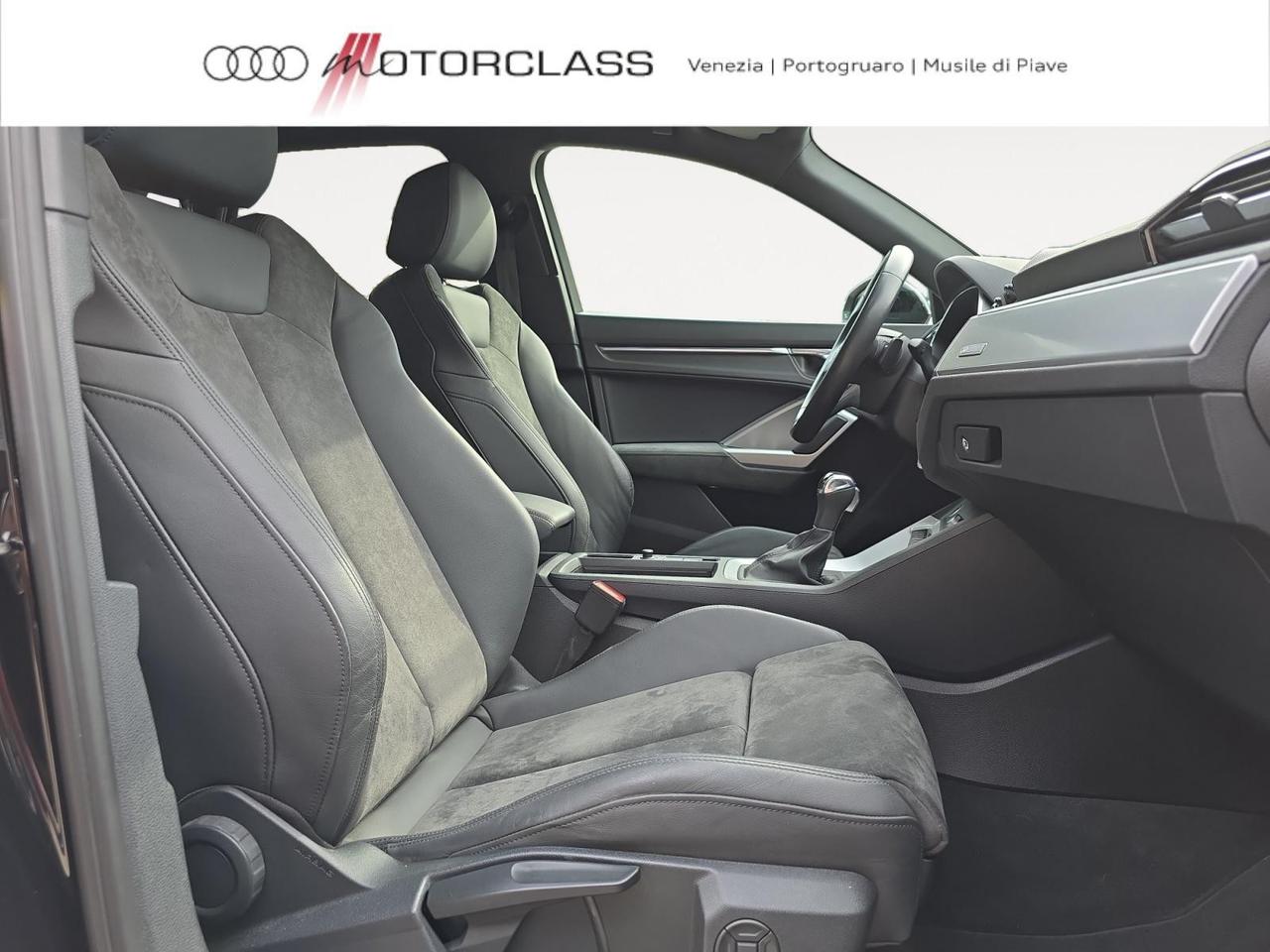 Audi Q3 45 1.4 tfsi e business s tronic
