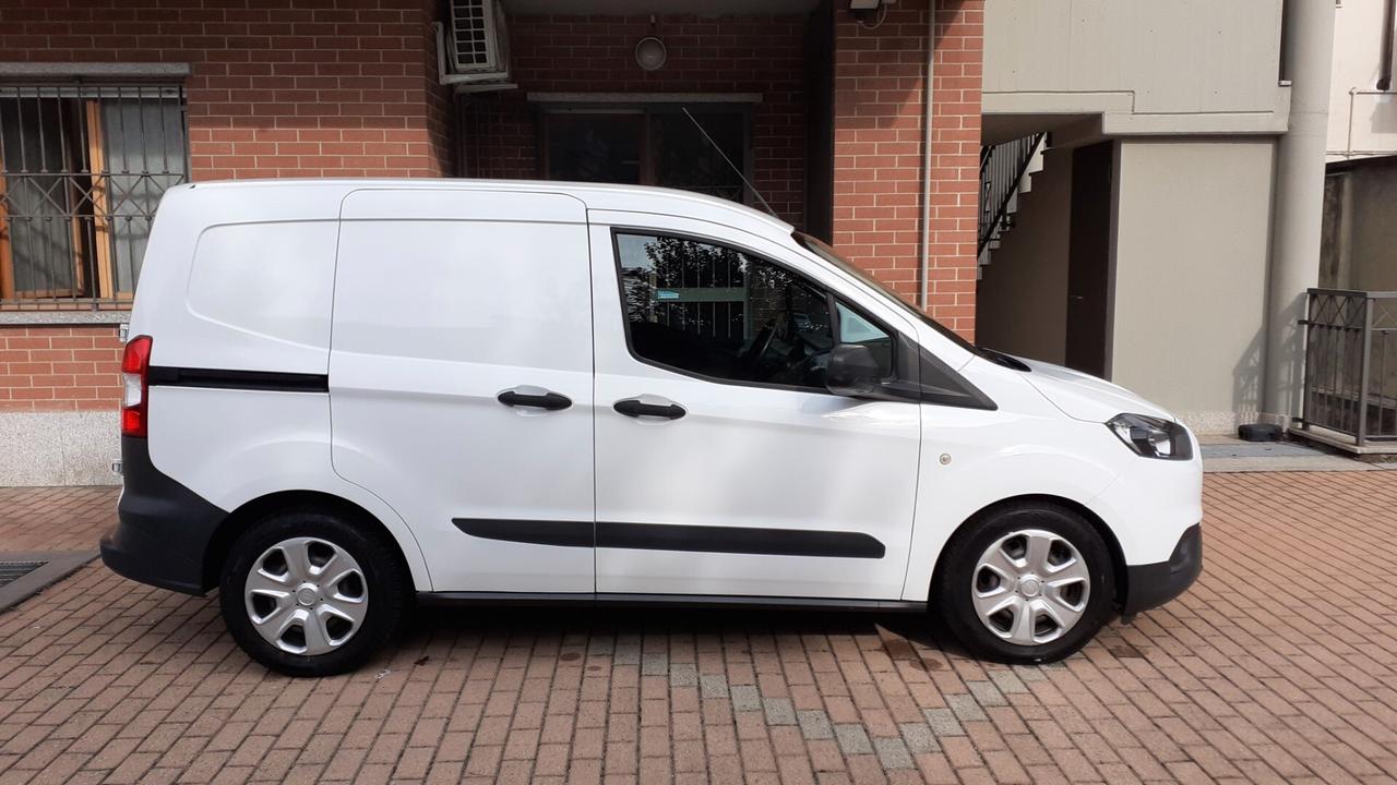 Ford Transit Courier allestito Cover HACCP Pronto Lavoro