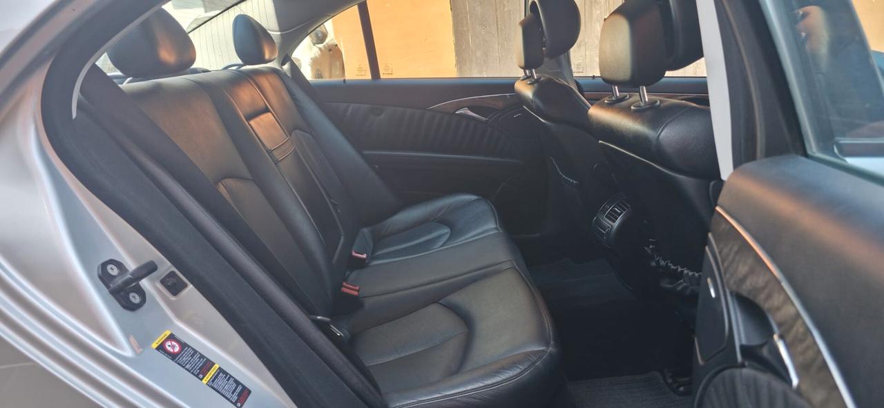 Mercedes-benz E 220 CDI cat Avantgarde