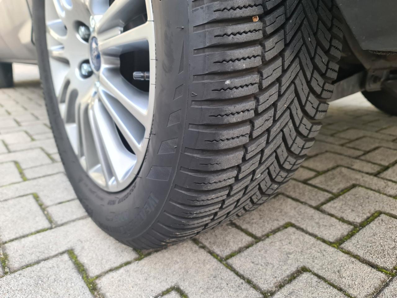 Ford Kuga 2.0 TDCI 4WD Titanium - KM. CERTIF.