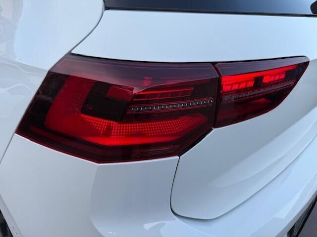Volkswagen Golf 2.0 TSI R 4Motion