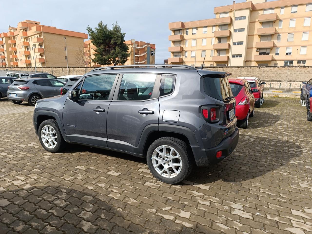 Jeep Renegade 1.3 T4 190CV PHEV 4xe AT6 Business Plus
