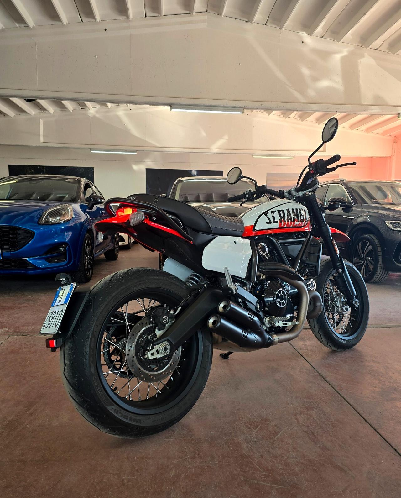 Ducati Scrambler URBAN MOTARD Nuova!