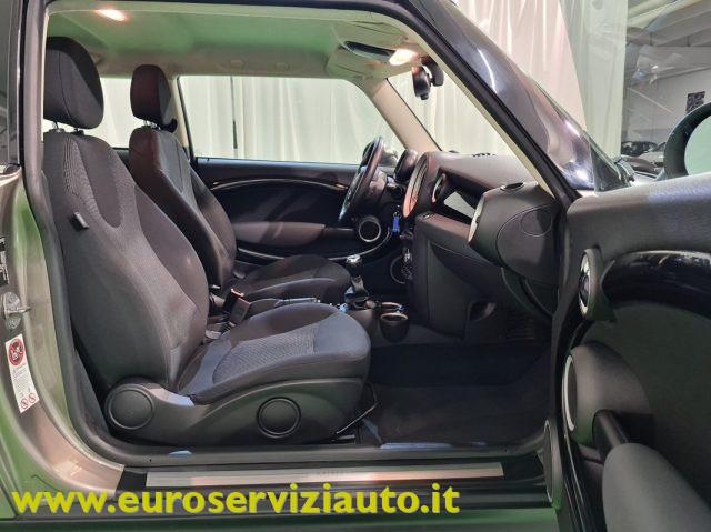MINI One 1.6 16V One (55kW)