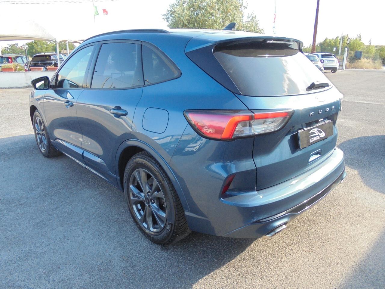 Ford Kuga autocarro 5 posti 1.5 EcoBlue 120 CV 2WD ST-Line X