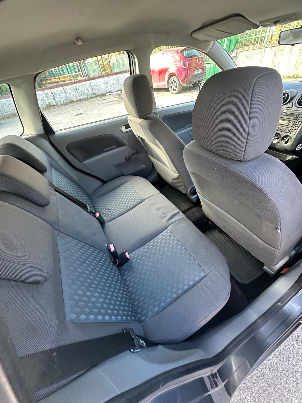 Ford Fiesta 1.2 16V 5p. Ghia