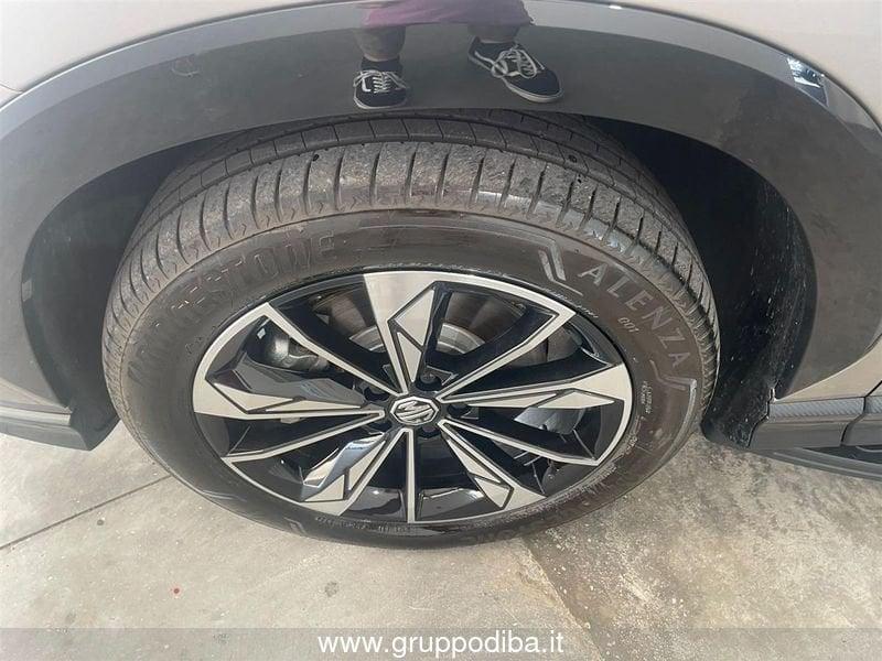 MG HS AS33P Nuova Phev Luxury Silver