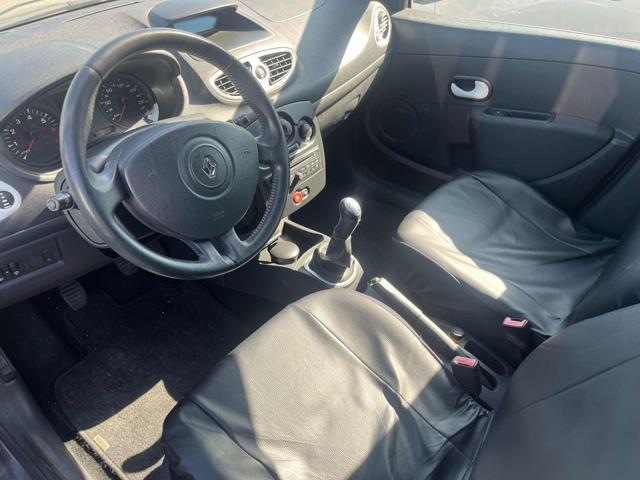 RENAULT Clio 1.2 16V 5 porte Live!