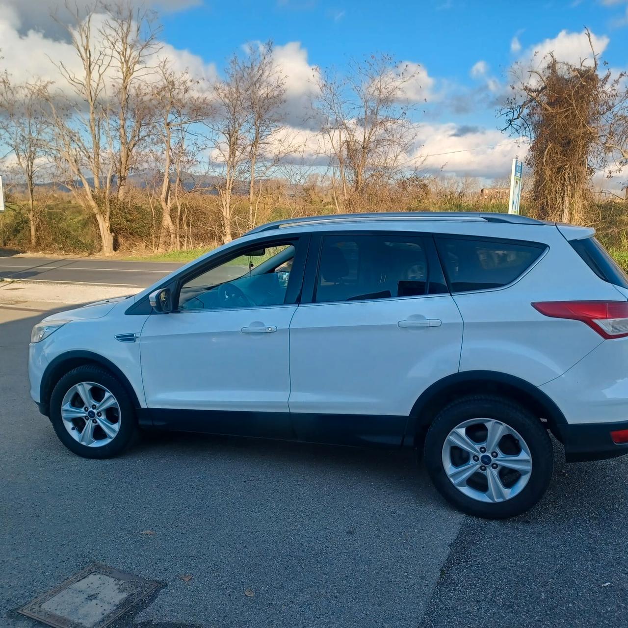 117.938KM KUGA 2.0 TDI PERFETTO