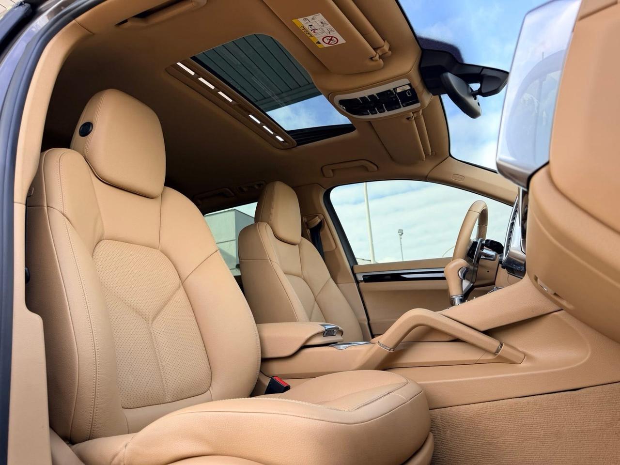 Porsche Cayenne 3.0 Diesel Platinum Edition 250cv