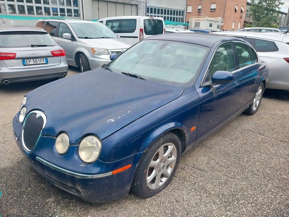 Jaguar S-Type 2.5 V6 cat Executive
