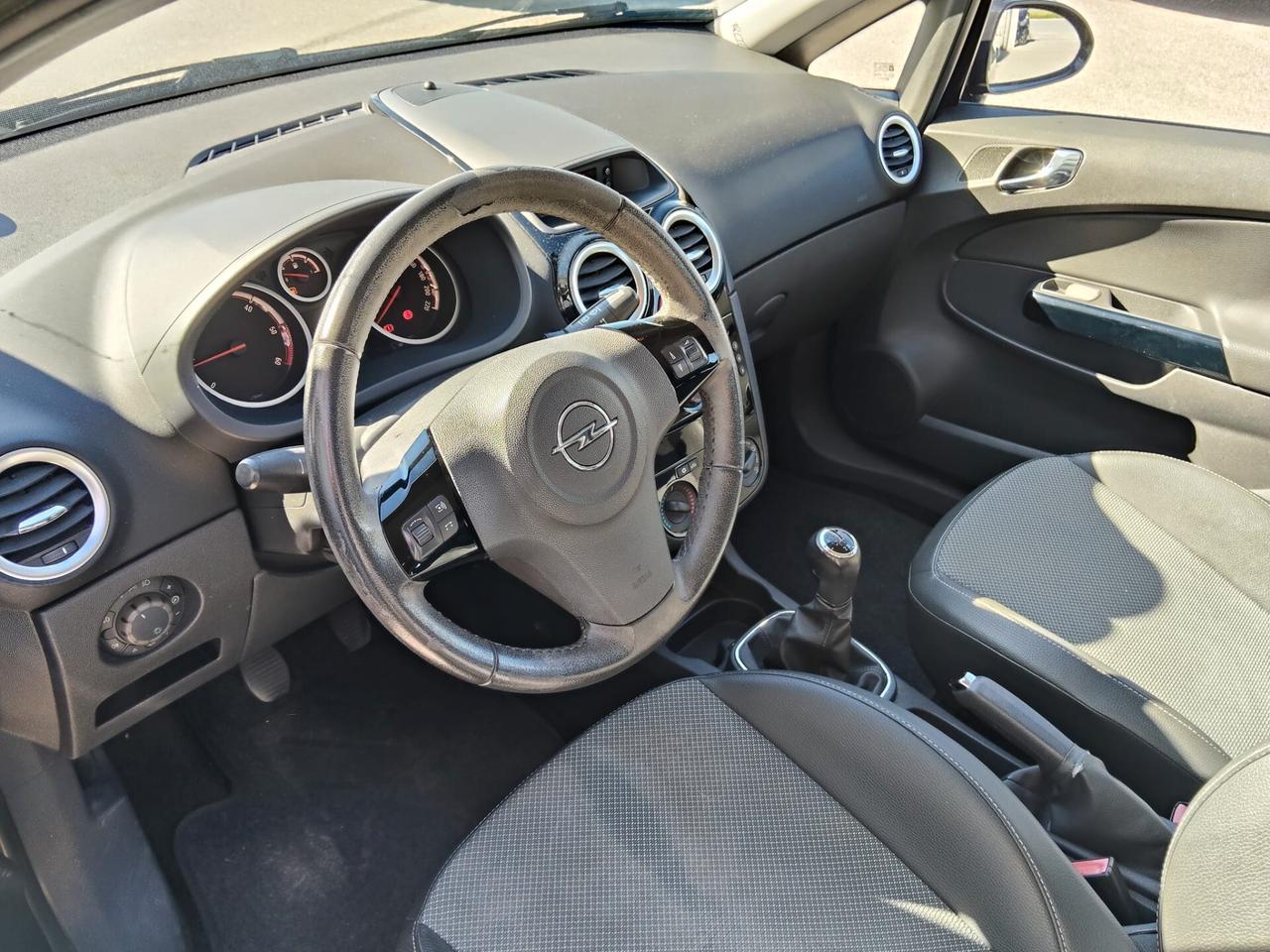 Opel Corsa 1.3 CDTI 75CV 5 porte Cosmo