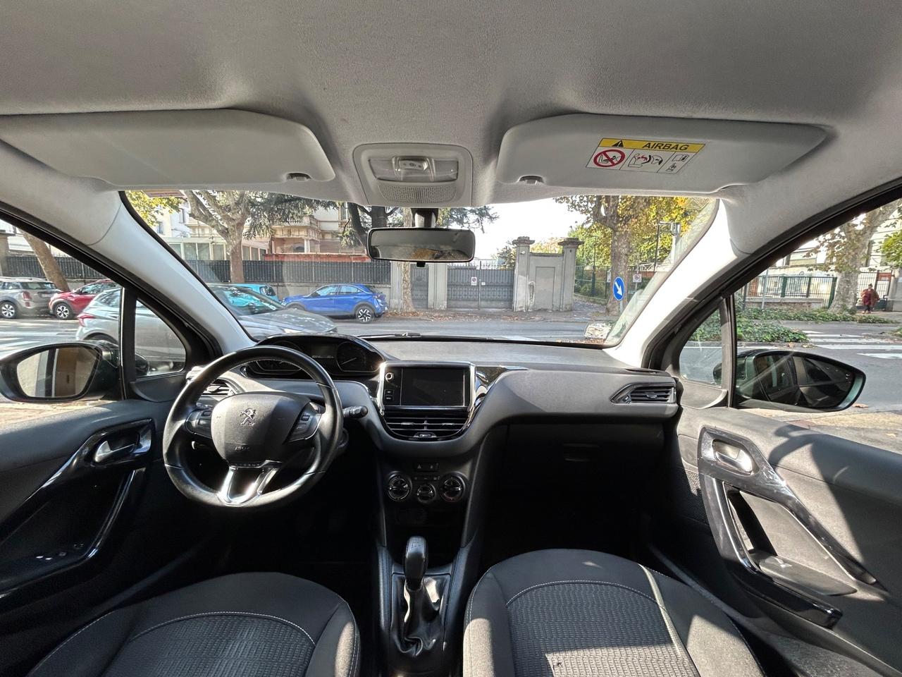 Peugeot 208 1.2 PureTech 82cv Allure CINGHIA E FRIZIONE FATTE!!!