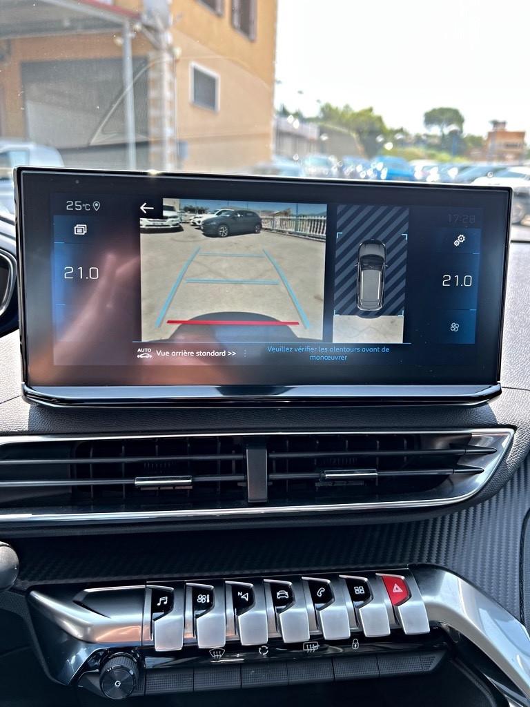 Peugeot 3008 1.5 BlueHDi 130 2021