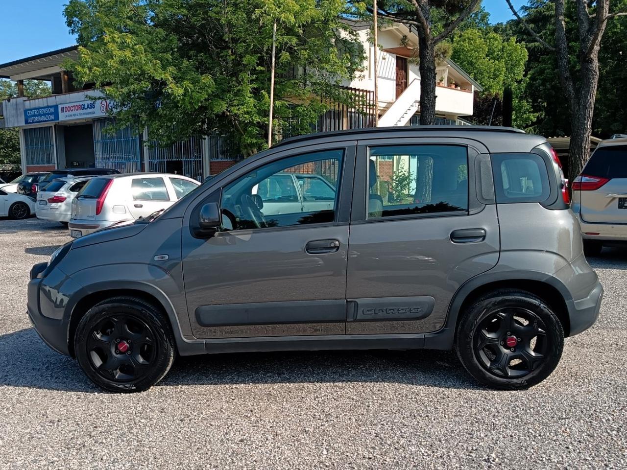 FIAT PANDA CROSS 1.0 HYBRID