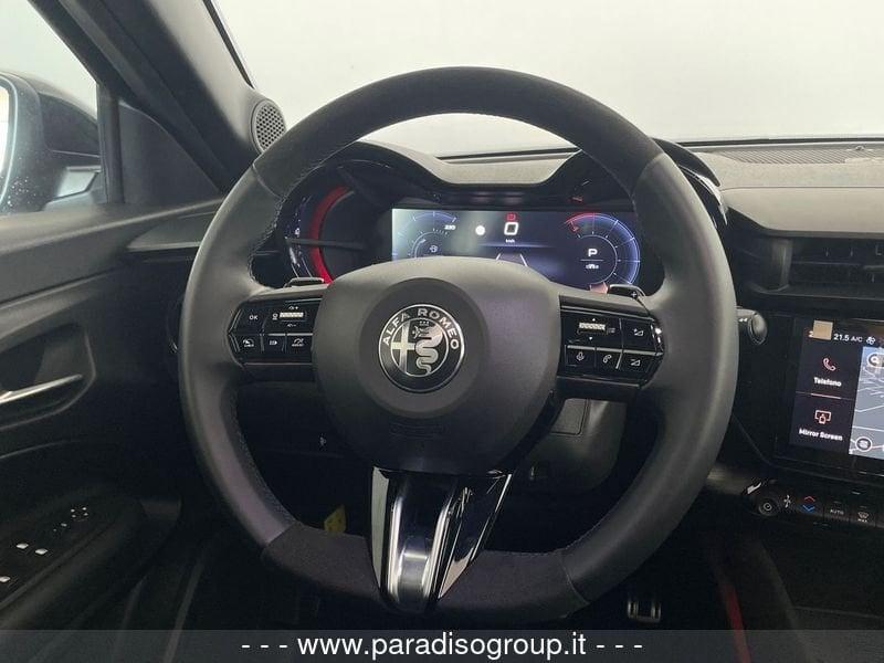 Alfa Romeo Junior Milano Ibrida Ibrida Ibrida Speciale1.2 145cv Hybrid Edct6