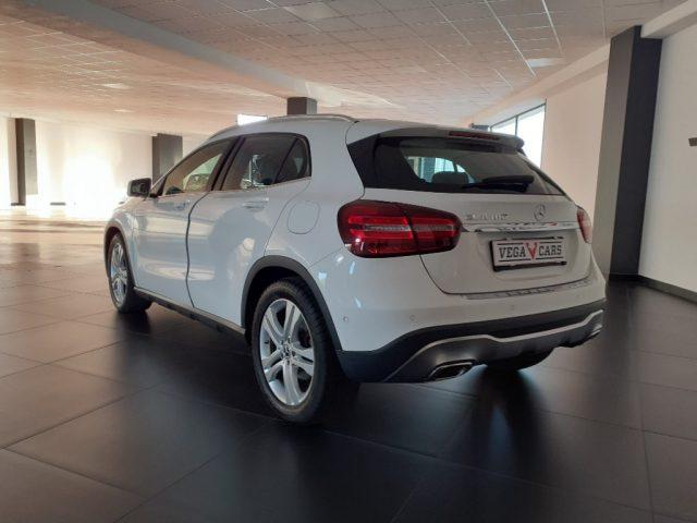 MERCEDES-BENZ GLA 180 Sport BENZ. AUTOMATICO