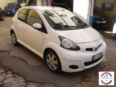 TOYOTA - Aygo - 1.0 12V VVT-i 5p. Sol Connect MMT