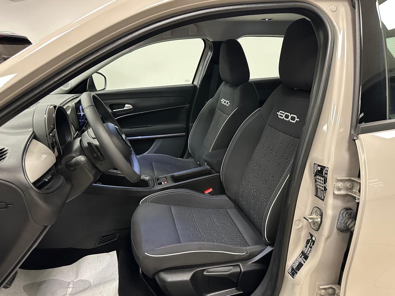 Fiat 600 Hybrid 145 CV DCT MHEV - 2025