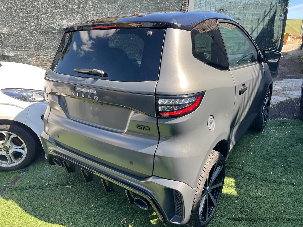 Aixam city Ambiton gto full black 2024 8500 km