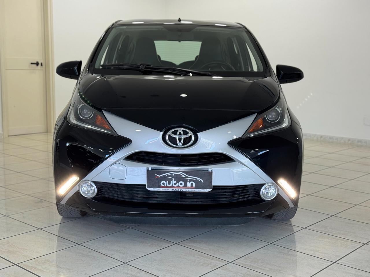 Toyota Aygo 1.0 VVT-i 69 CV 5 porte x-clusiv