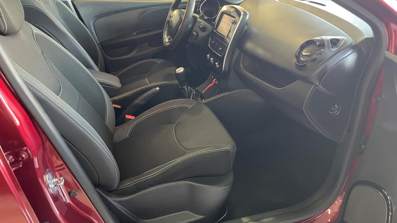 Renault Clio 1.2 75CV 5 porte Zen