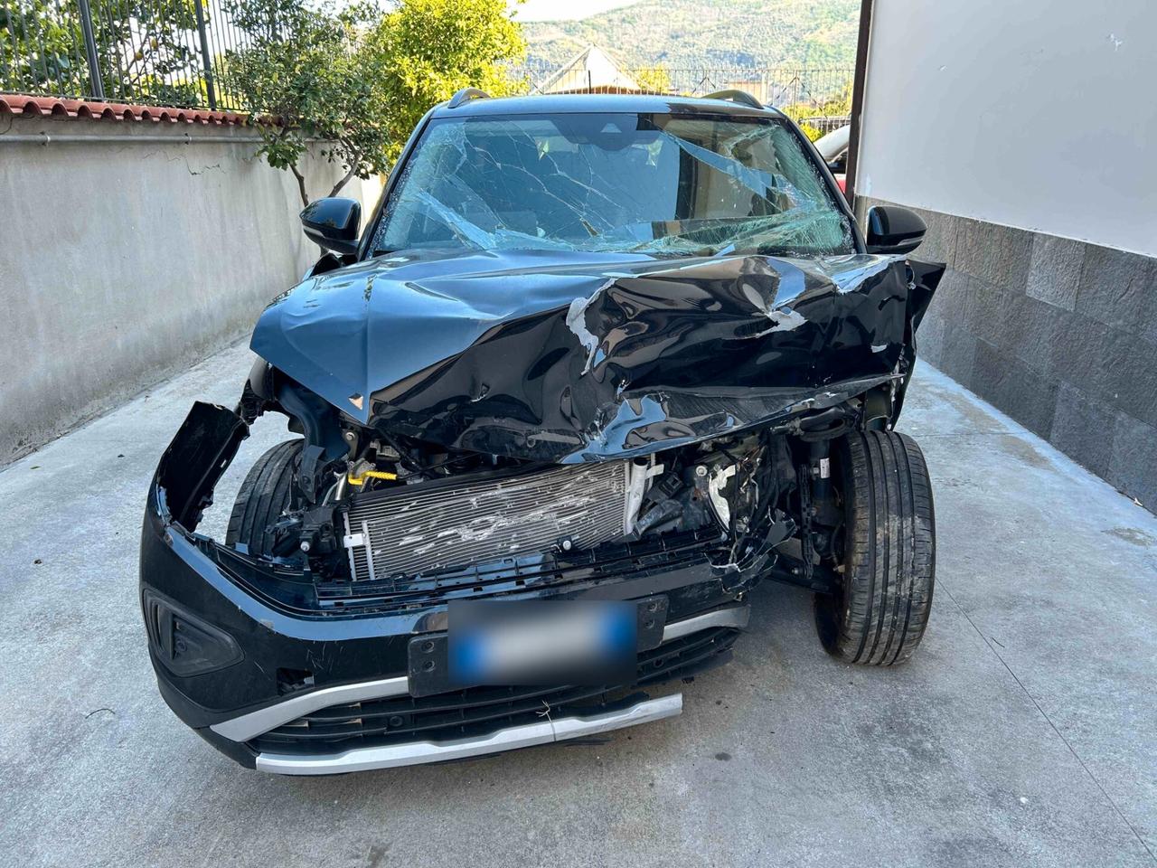 VW T-Cross 1.0 TSI 95CV - 2025 Incidentata