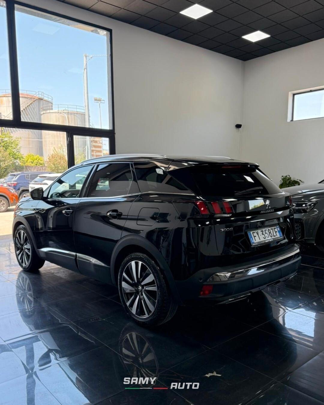 Peugeot 3008 Hybrid4 300 e-EAT8 GT