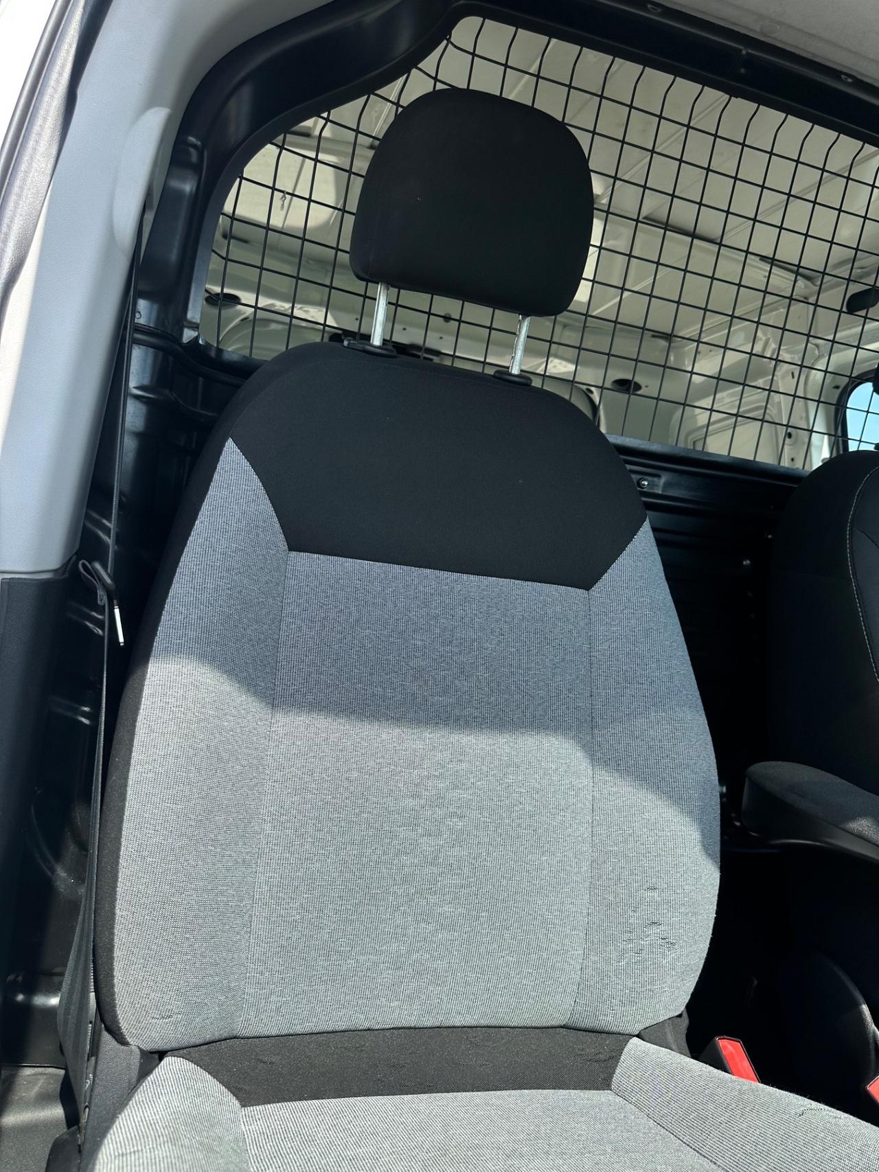 Fiat Fiorino 1.3 MJT 95CV Cargo Adventure