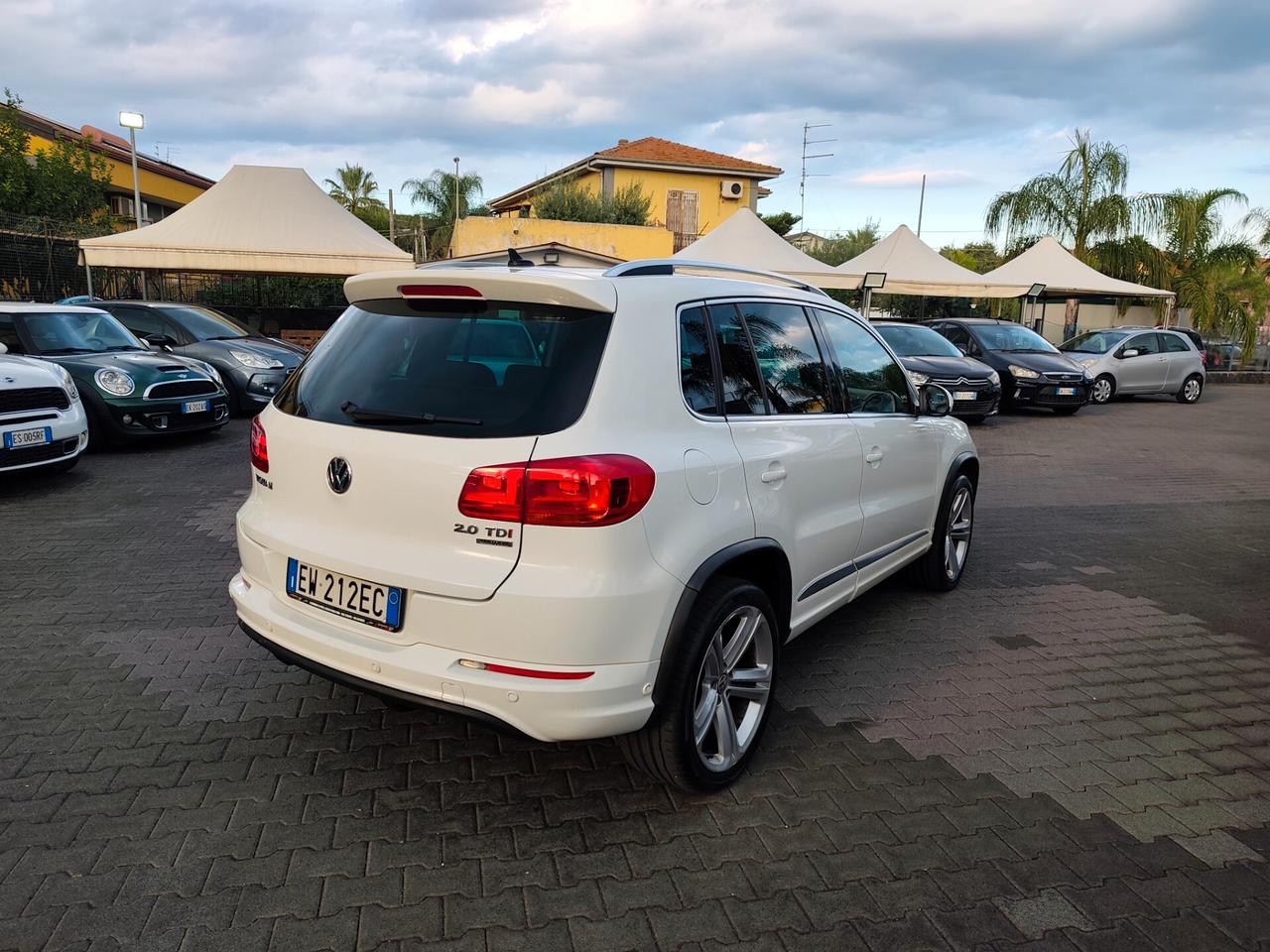 Volkswagen Tiguan 2.0 TDI 177 CV 4MOTION DSG R-Line