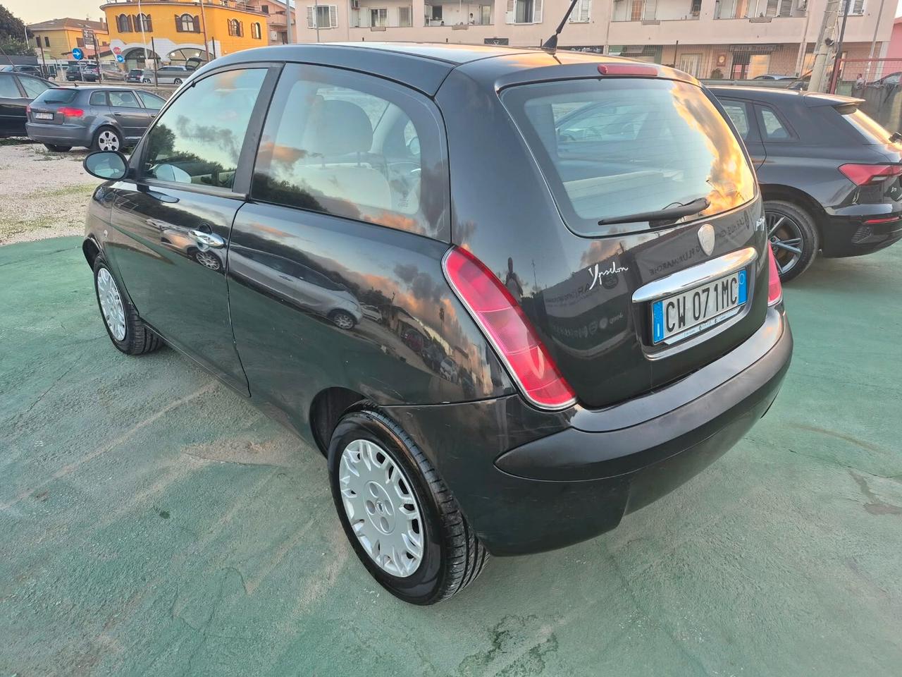 Lancia Ypsilon 1.3 Multijet 16V Platino