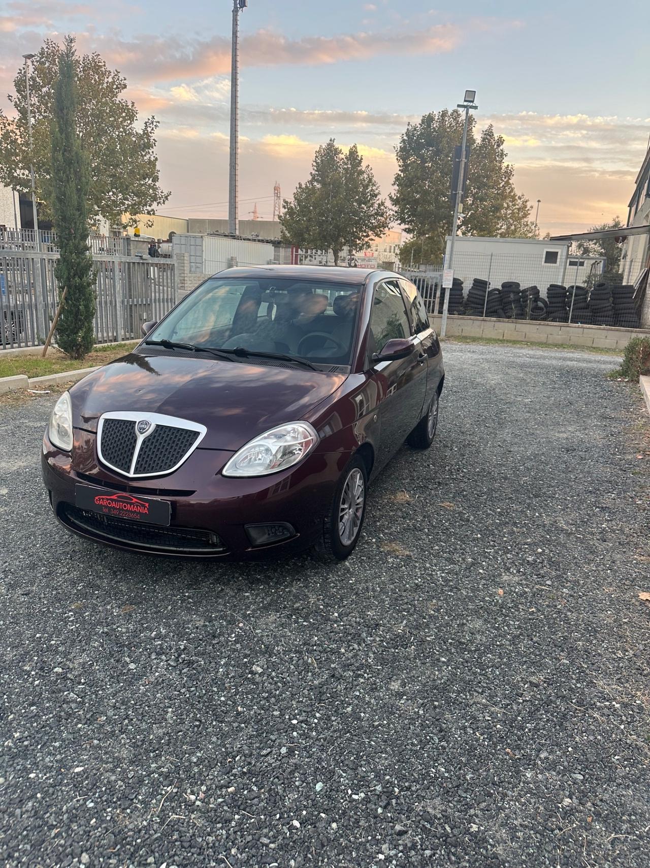 Lancia Ypsilon 1.200 benzina