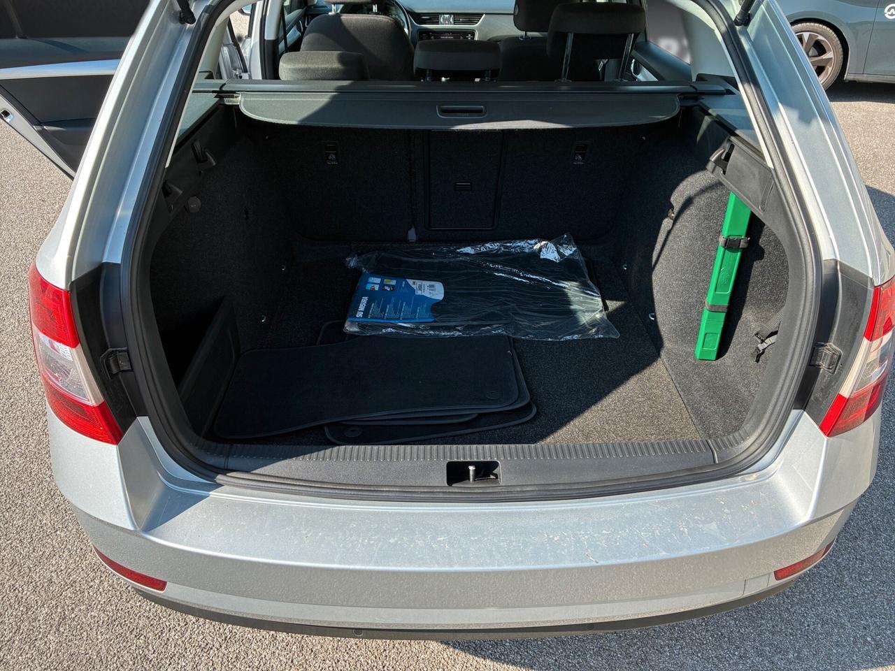 Skoda Octavia 1.6 TDI CR 115 CV Executive CELL. VENDITE 3491558563 - 3478673115