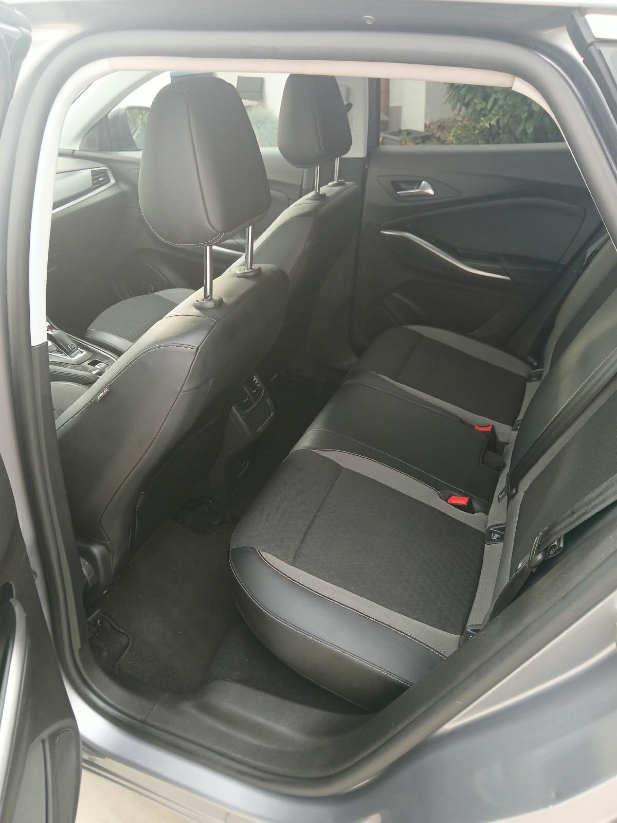 Opel Grandland 1.5 diesel Ecotec aut. Business Elegance