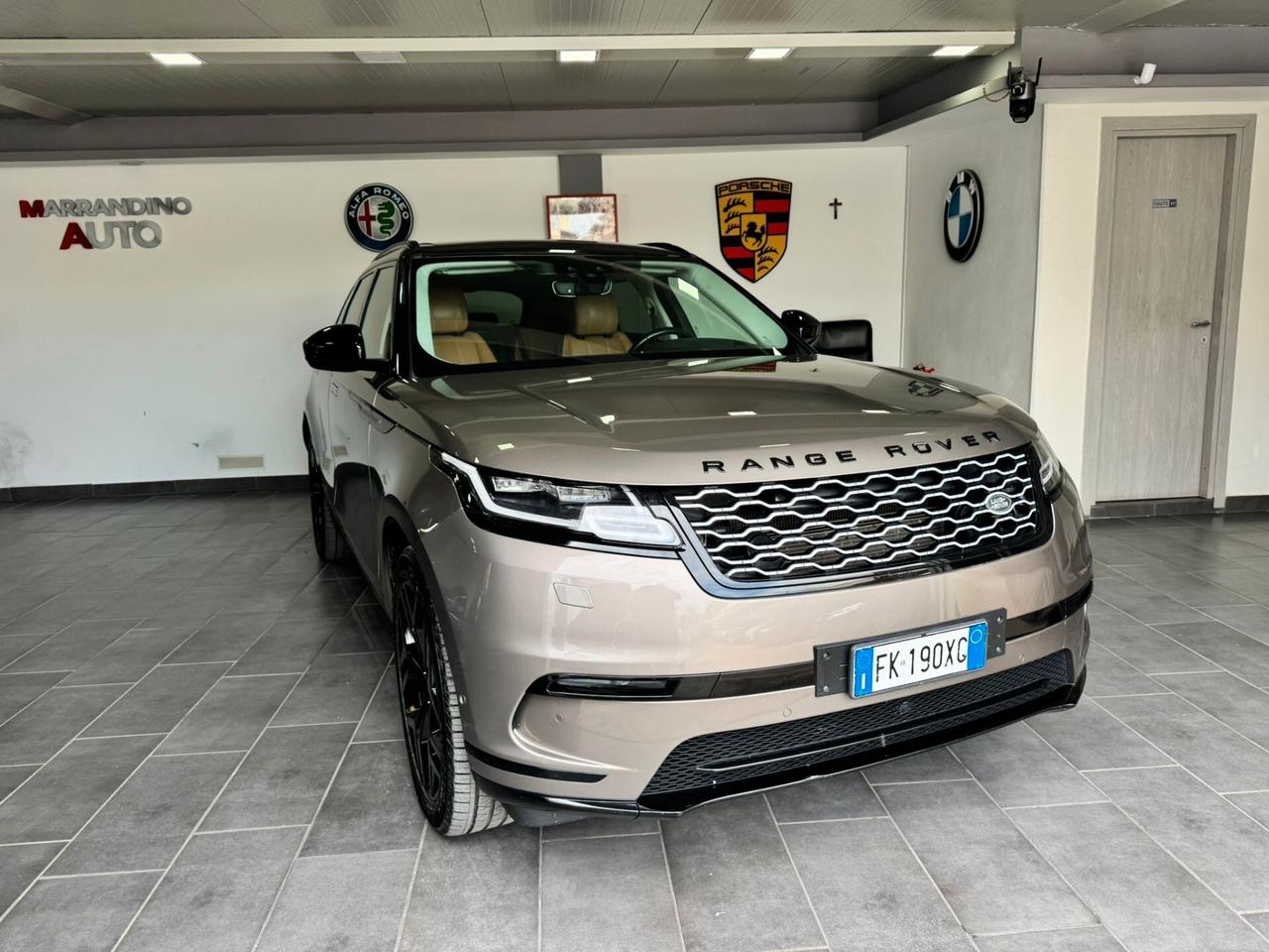 Land Rover Range Velar 3.0 V6 SD6 300 CV SE- TV Posteriori Tagliandi certificati Land - Auto Full
