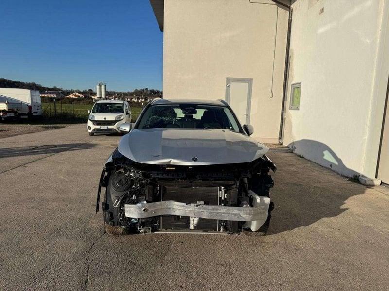Mercedes-Benz GLA 250 e phev Advanced auto - INCIDENTATA