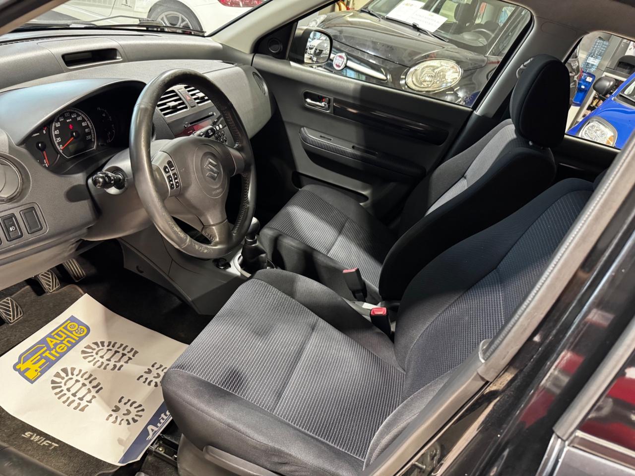 Suzuki Swift 1.3 4x4 5p. Outdoor Line GL