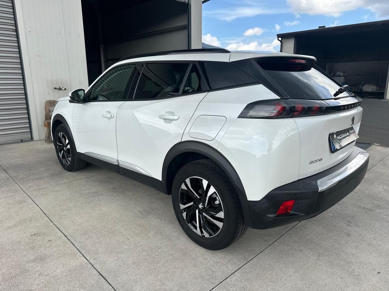 Peugeot 2008 BlueHDi 130 S&S EAT8 GT Pack