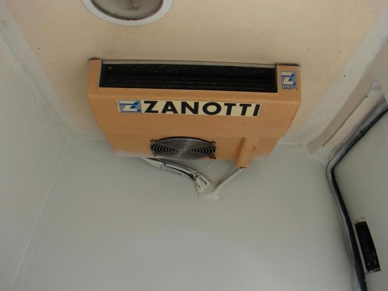 Volkswagen Caddy 1.9 TDI 105CV 4p. Van *FURGONE ISOTERMICO*IVA ESPOSTA*